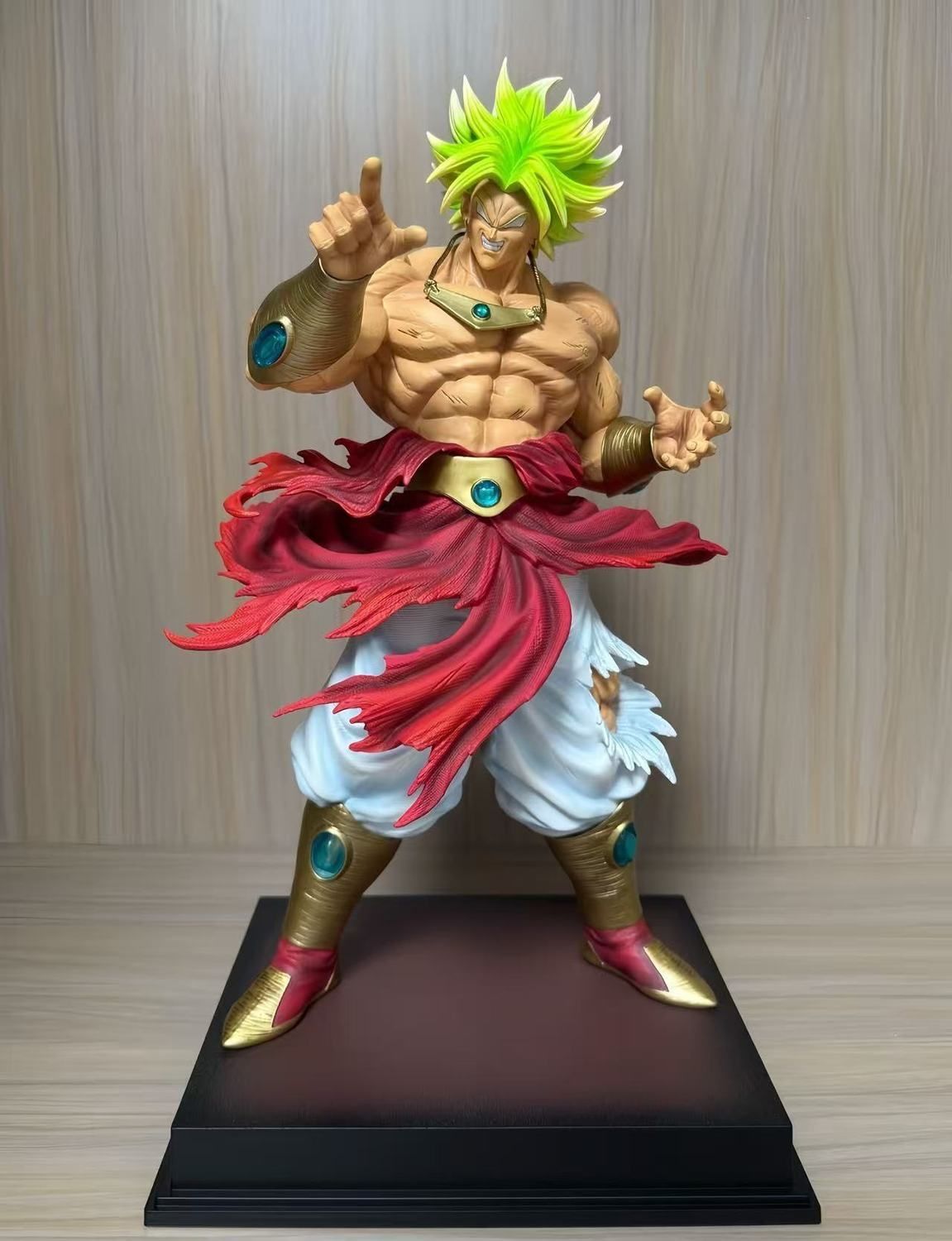 ドラゴンボール Z ブロリーアニメフィギュア GK Ssj3 - Resin Art Dragon Ball Z のレビューと価格