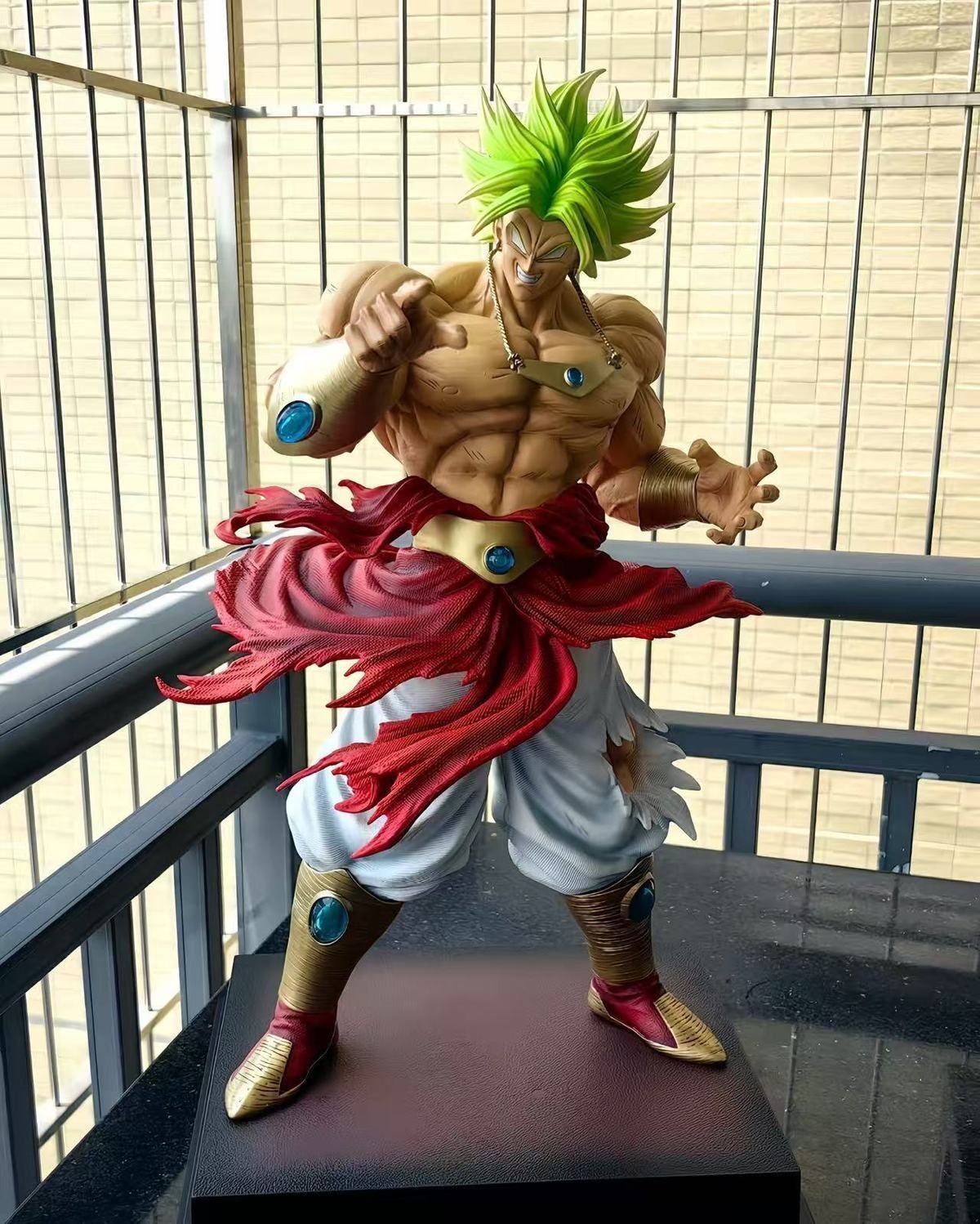 ドラゴンボール Z ブロリーアニメフィギュア GK Ssj3 - Resin Art Dragon Ball Z のレビューと価格